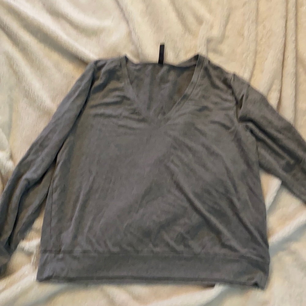 Women’s shirt